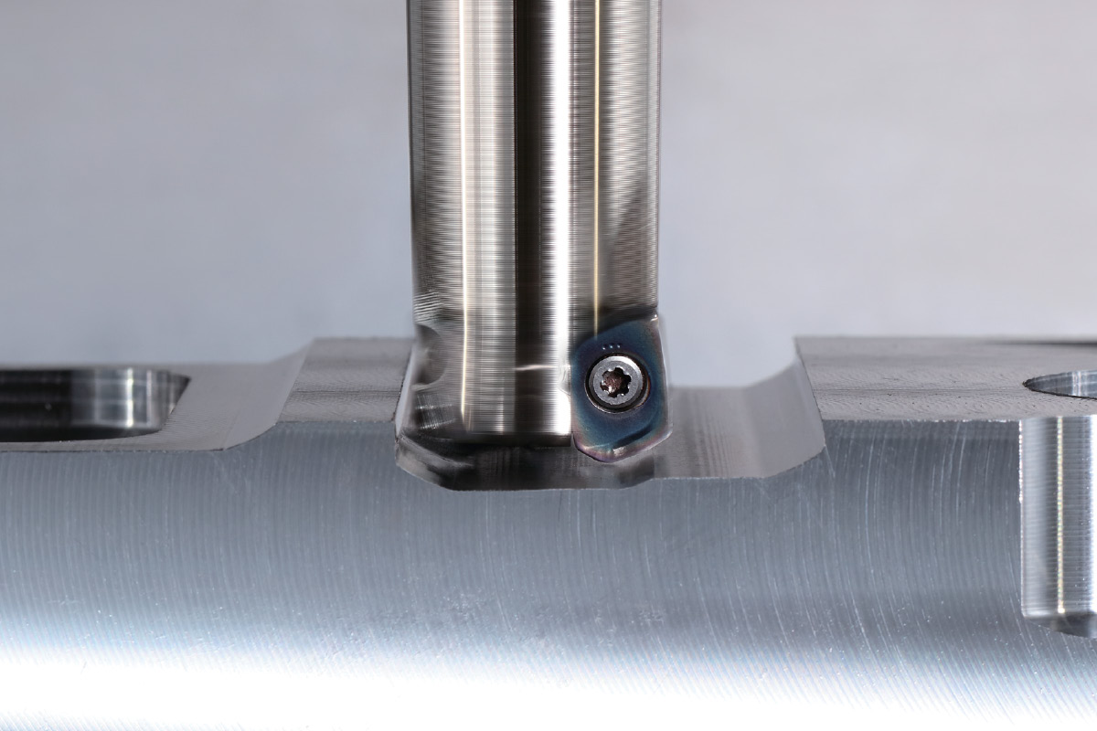 MFH-MAX high-feed milling with a larger depth of cut